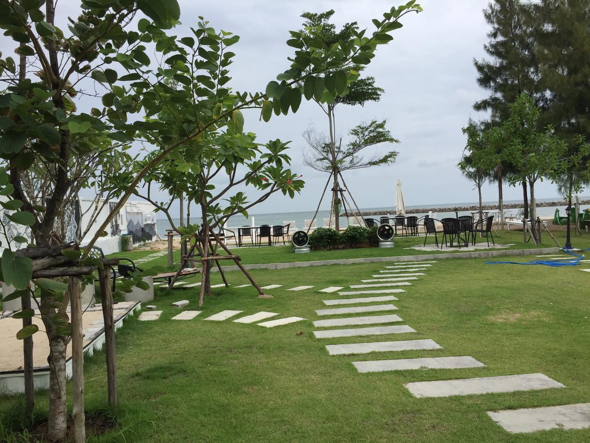 Loft Caravan Resort Haad Chao Samran Exterior foto